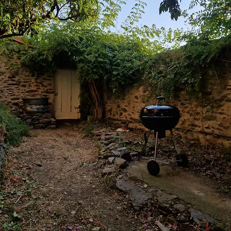 Le Bougainvillier Maison Vigneronne بيت للعطل