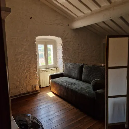 Le Bougainvillier Maison Vigneronne *